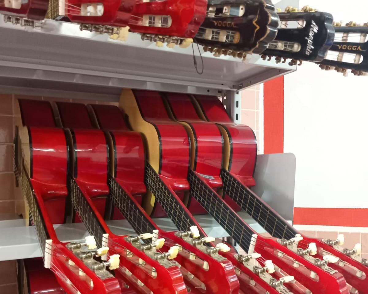 Escola de Música da Vila Operária oferta ensino de instrumentos e canto para todas as idades 