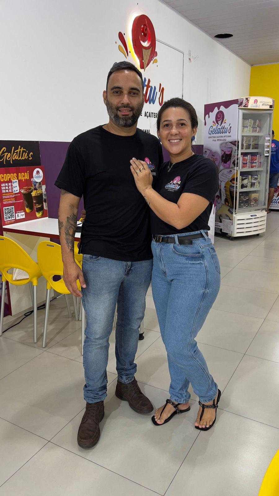 Casal Tarcio Fontes e Narriman Cristina transformam paixão em sucesso com a Gelattus Sorveteria Artesanal