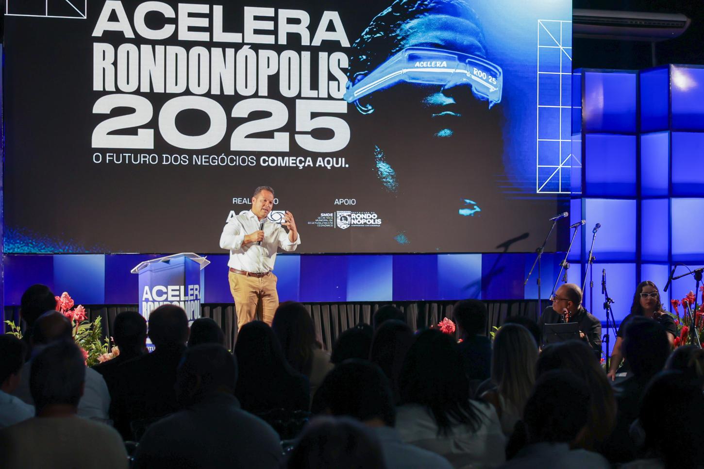 Prefeito participa da abertura do Acelera Rondonópolis destacando força da economia local