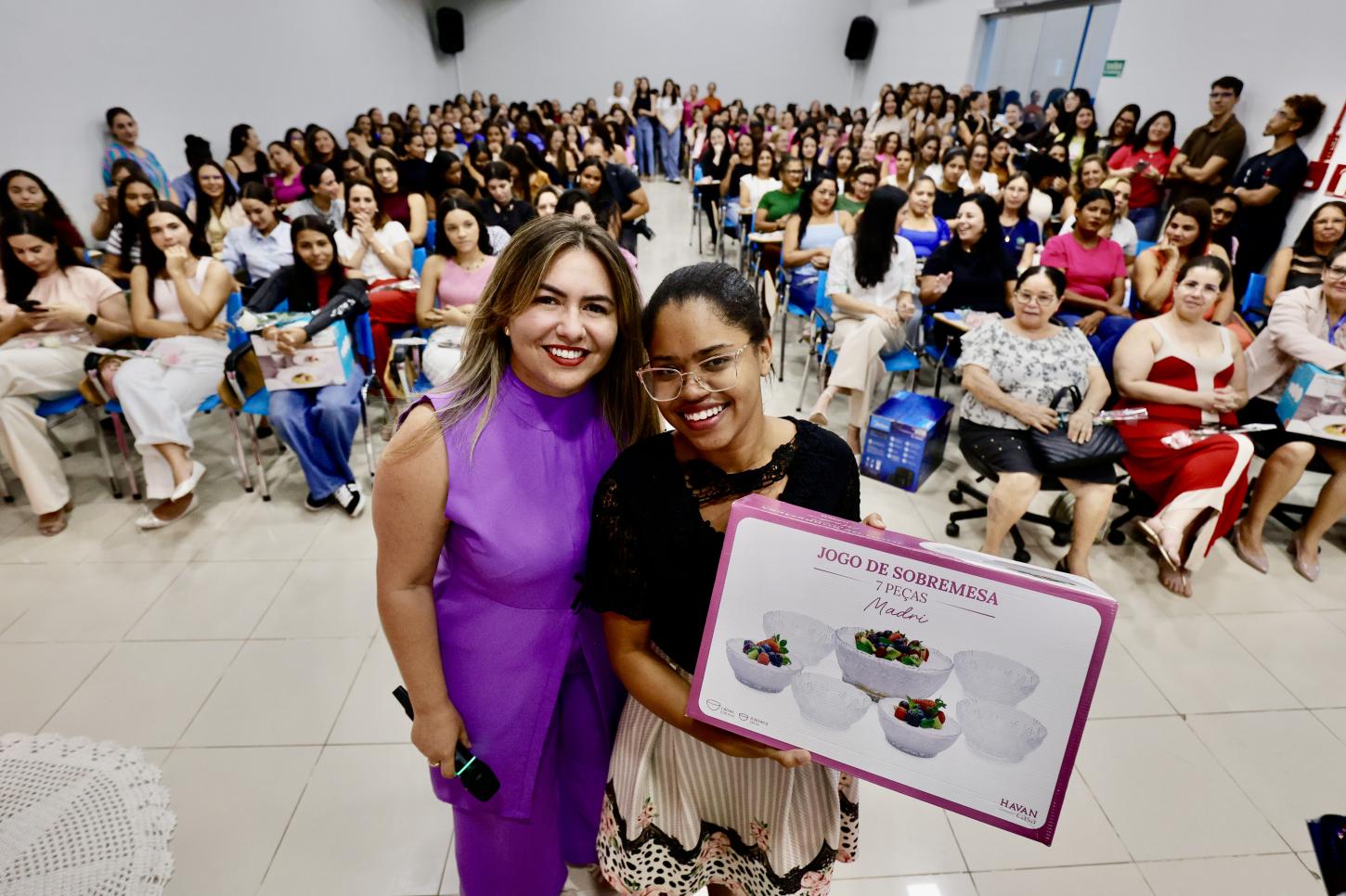 Prefeitura celebra Dia da Mulher com servidoras no Paço Municipal