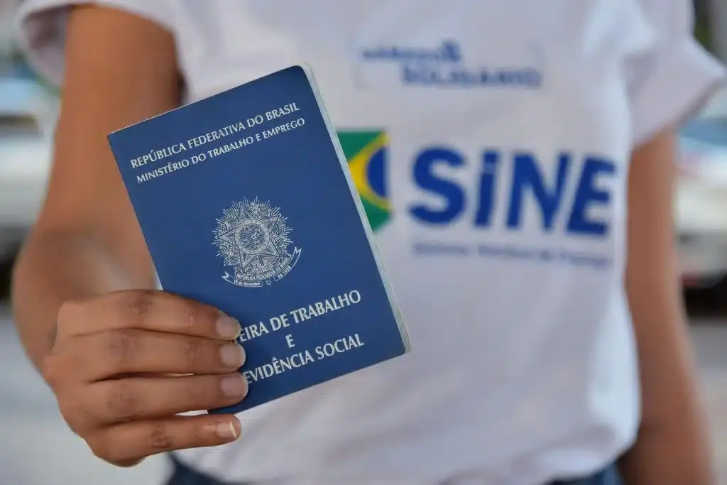 Medo de perder emprego afeta 7 a cada 10 trabalhadores de todas as gerações