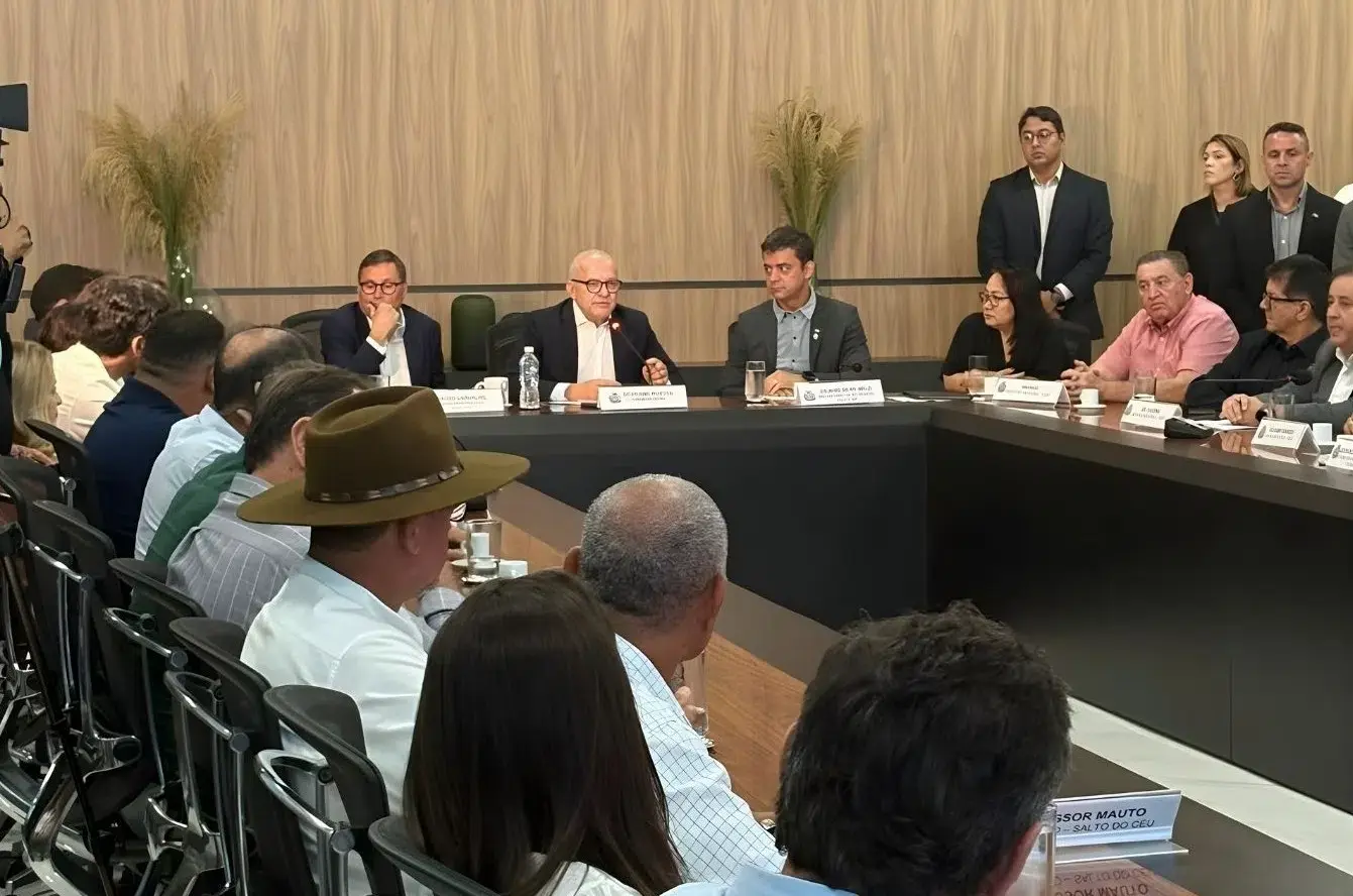 Nininho aponta avanço com novo aporte de R$ 400 milhões para reduzir filas de cirurgias em MT