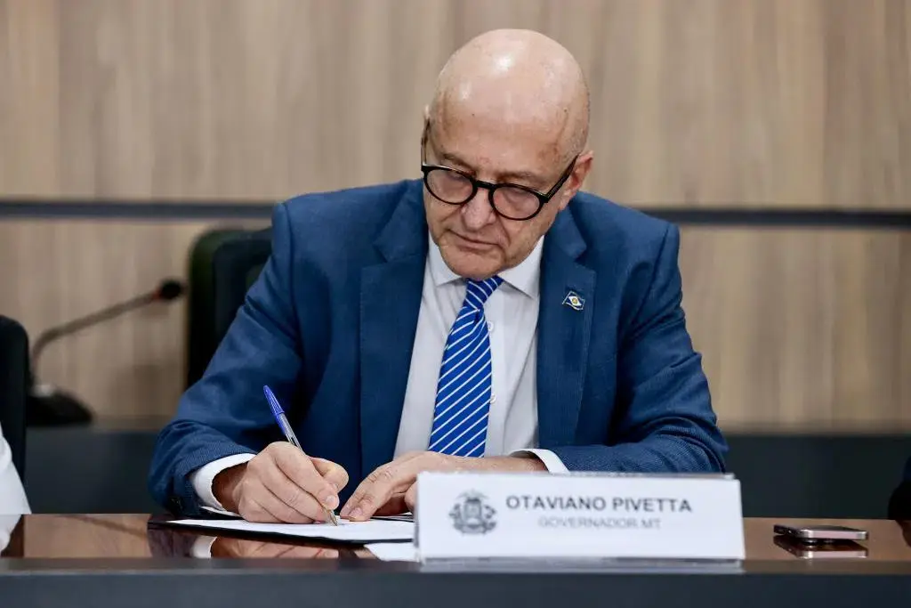 Mato Grosso assina acordo e passa a integrar sistema nacional de inteligência