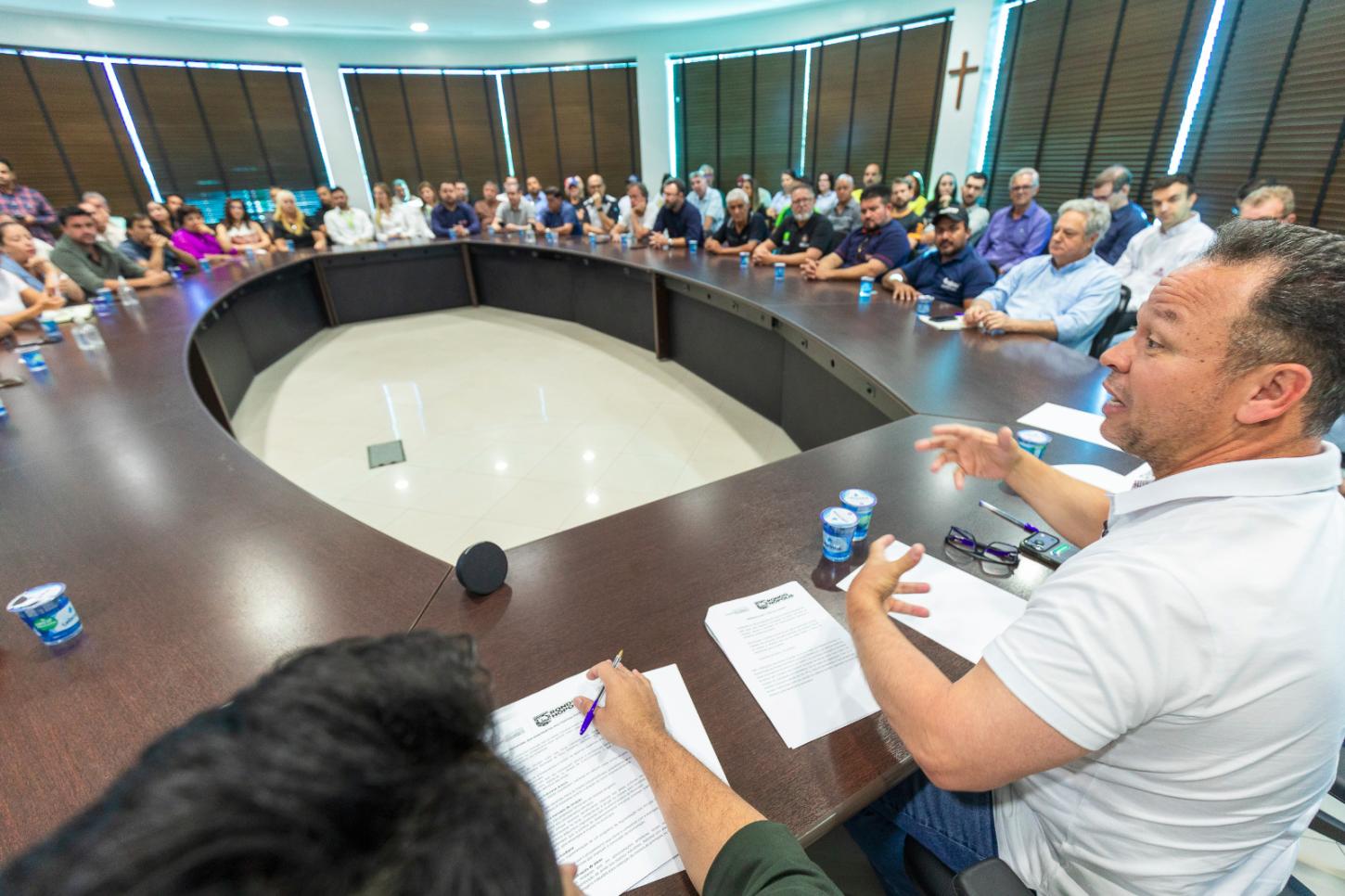 QUASE 20 ANOS DE ESPERA | Projeto enviado à Câmara vai facilitar obtenção de escrituras por empresas dos distritos industriais