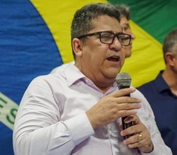 Líder do PL quer expulsar prefeitos pró-Pivetta: “Usaram o partido”