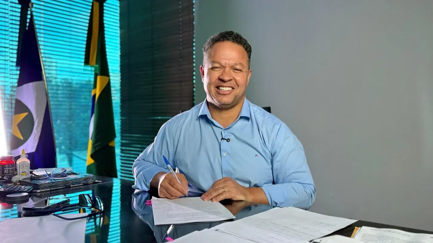 Prefeito Cláudio Ferreira fortalece parceria com a Cáritas Diocesana para 2027