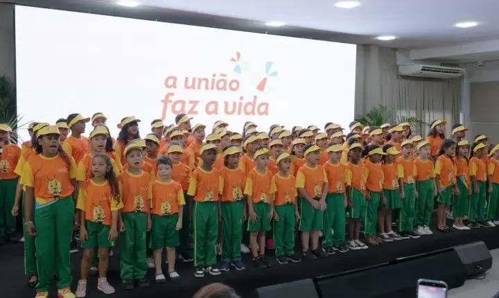 Nova campanha do Sicredi evidencia programas sociais e mostra como a educação transforma a vida de crianças e jovens